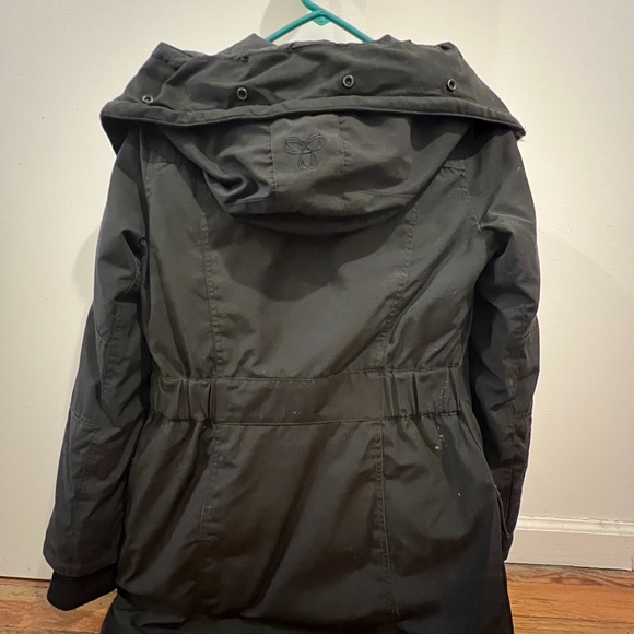 Aritzia TNA Golden Bancroft Goose Down Parka in Black - Picture 3 of 4